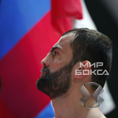 Рахим Чахкиев объявил о завершении боксерской карьеры